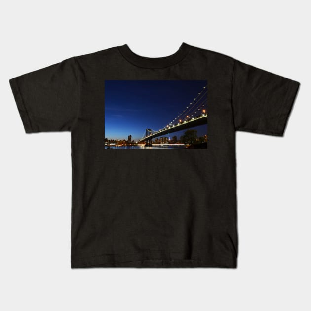 The Manhattan Bridge New York City Kids T-Shirt by WayneOxfordPh